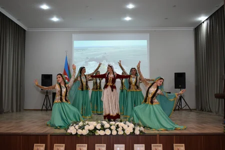 “Vətən müharibəsi tarixi – Şəxsiyyət faktoru” kitabının təqdimatı keçirilib
