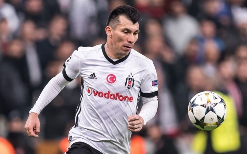 Beşiktaş futbolçusunu 2.5 milyon avroya İtaliya klubuna satıb