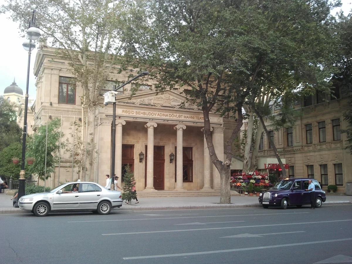 Rəşid Behbudov adına Dövlət Mahnı Teatrının iyun ayı üçün repertuarı açıqlanıb