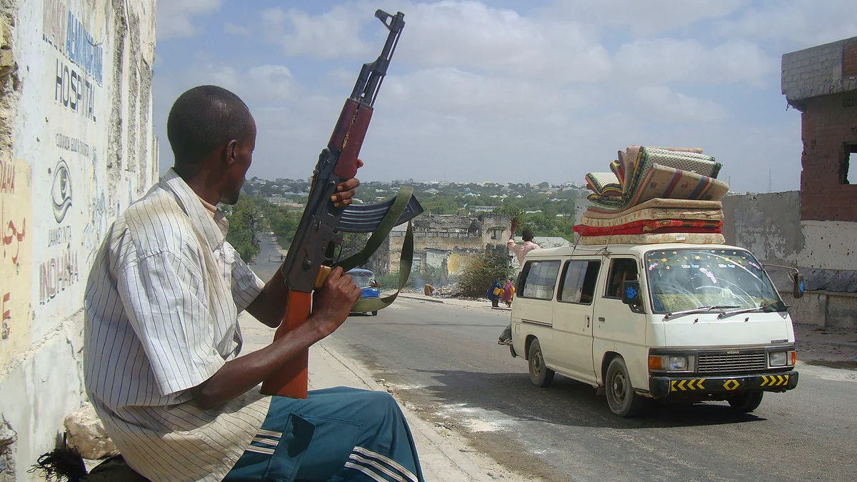 Somali çimərliyində kamikadezlər terror törədib, 20 nəfər ölüb