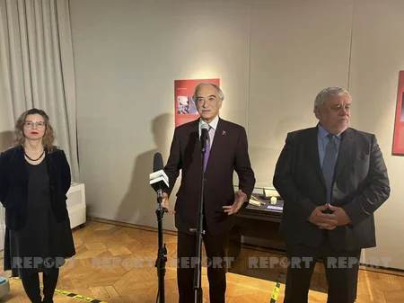 Sculptor Fazil Najafov's work album presented in Moscow