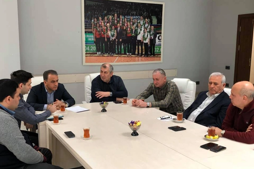 Gürcüstan Voleybol Federasiyasının prezidenti Bakıya gəlib