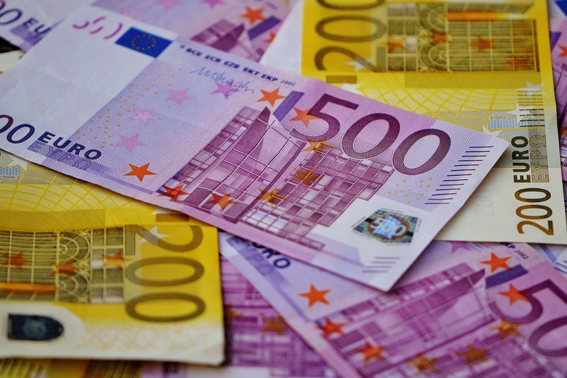 EU Comission proposes 80 billion euros coronavirus support