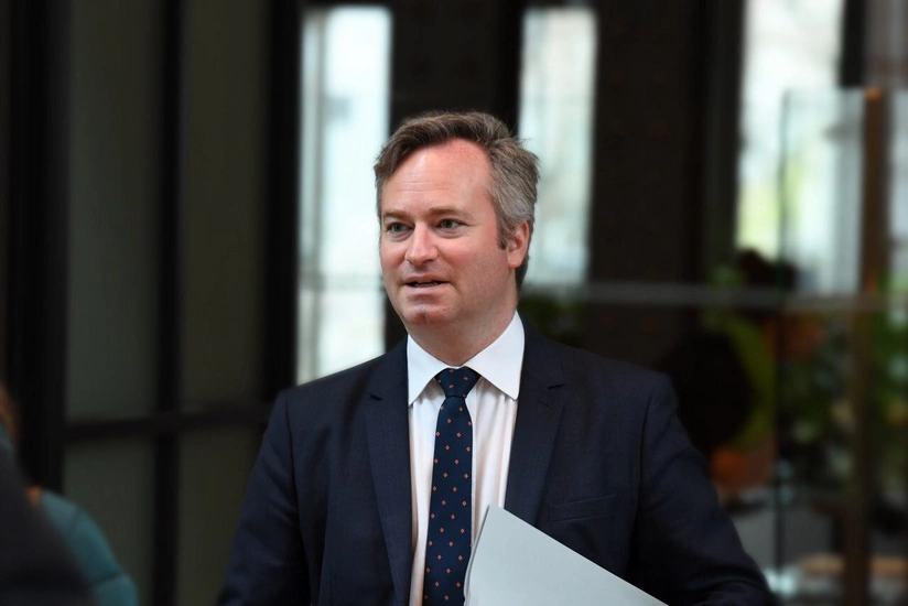 French Foreign Ministry's Secretary of State meets business reps in Baku