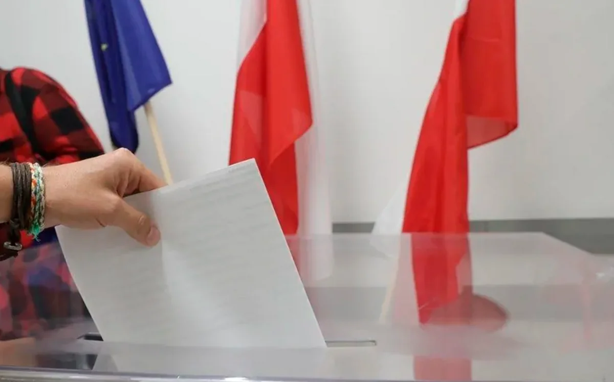Polish authorities accuse Russian intelligence services of interference in presidential elections