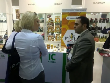 Azərbaycan məhsulları ilk dəfə Dubayda keçirilən “Gulfood 2017” sərgisində nümayiş olunub