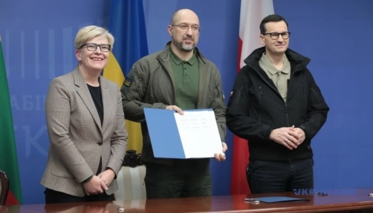 Ukraine, Poland, and Lithuania sign joint statement on Kyiv's accession to NATO