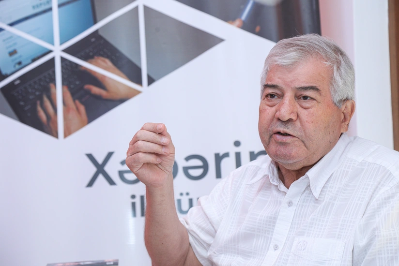 Sabir Rüstəmxanlı Report Media Məktəbində: “Ədəbiyyatsız millət olmaz”