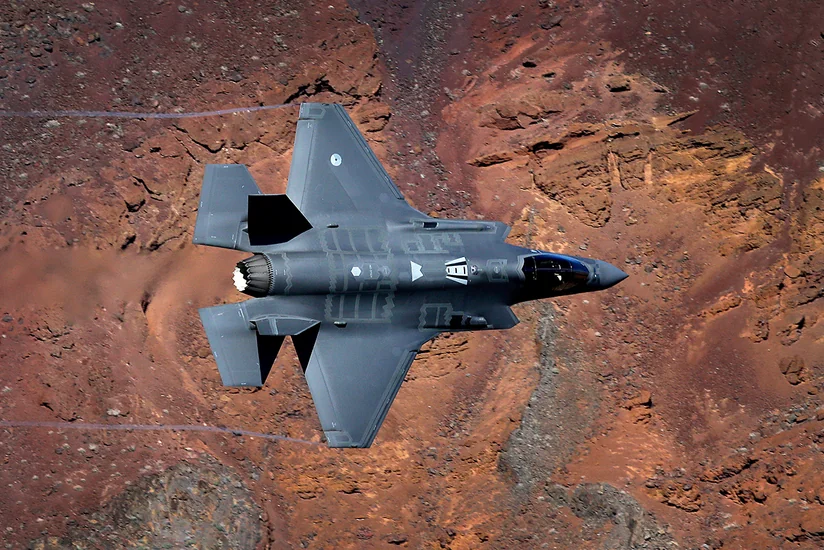 Новейший истребитель США сертифицировали для несения ядерного оружия