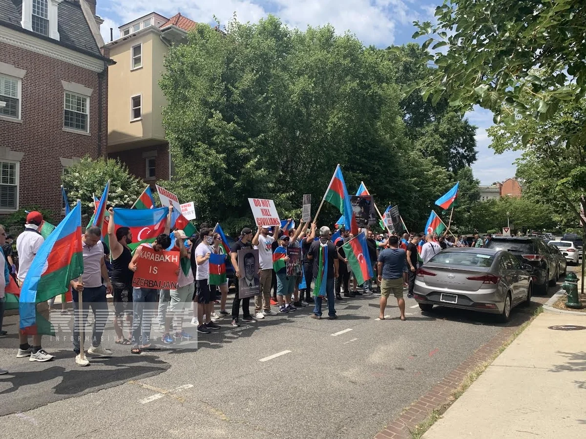 В Вашингтоне проведена акция протеста против военных провокаций Армении