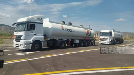 Qarabağın erməni sakinləri üçün 30 ton benzin, 34 ton dizel yola salınıb - YENİLƏNİB