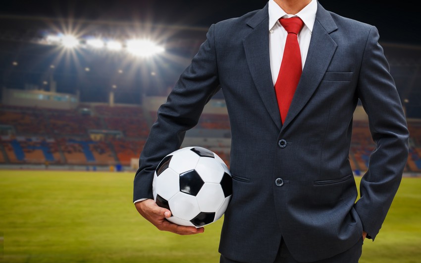 Four coaches from same country reach 1/4 finals of Champions League for the first time 
