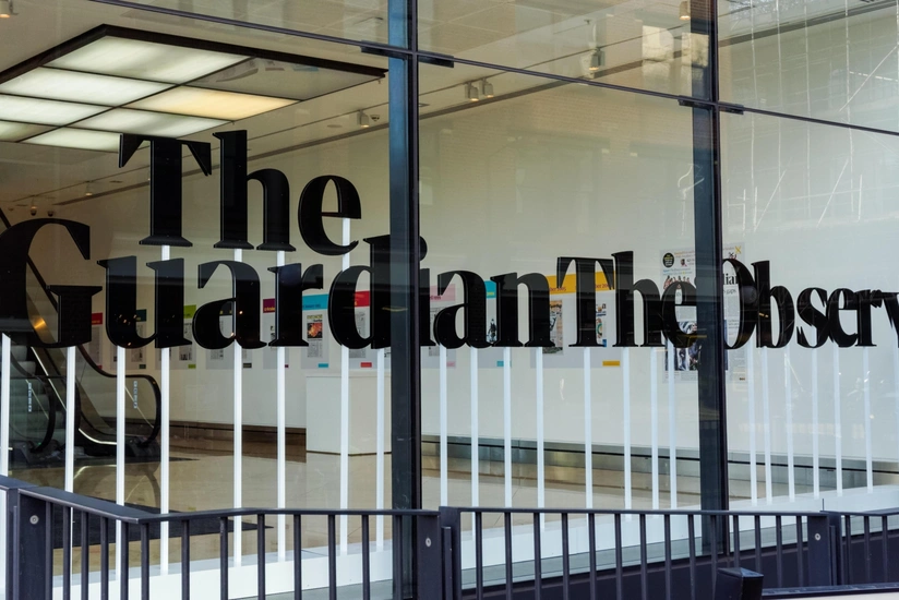 İki Britaniya qəzeti 50 ildə ilk dəfə tətilə başlayıb