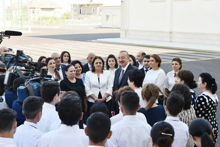 President Ilham Aliyev inaugurates secondary school No 28 in Mashtagha