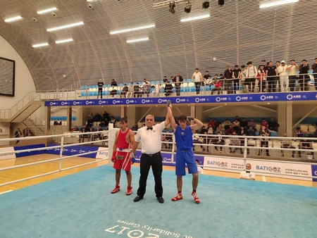 Boks üzrə Azərbaycan çempionatında 1/8 final mərhələsi başa çatıb