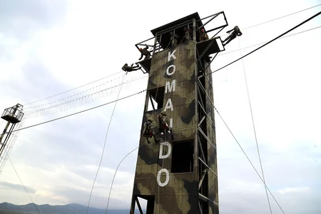 Zakir Hasanov visits Commando Mountain Training Center