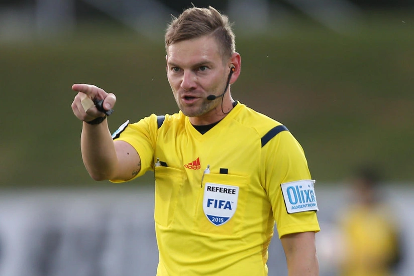 Объявлены все назначения на матч АПОЭЛ - Карабах