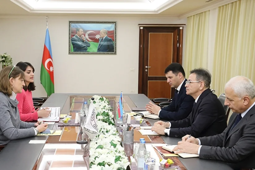 Mədət Quliyev əsgər Çingiz Qurbanovun meyitinin qaytarılması ilə bağlı BQXK-nın Azərbaycandakı nümayəndəliyinin rəhbəri ilə görüşüb