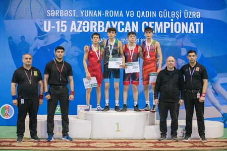 Güləş üzrə Azərbaycan çempionatının ilk günündə 200-ə yaxın idmançı mübarizə aparıb