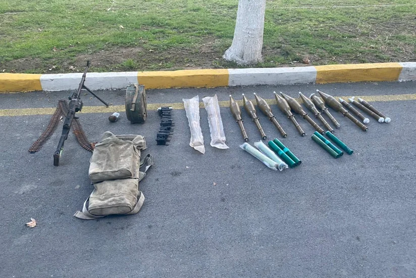 Polis Ağcabədi sakininin Xocavənddə tapdığı silah-sursatı götürdü