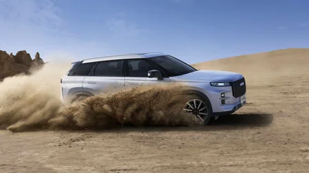 Ağıllı mobillikdə yeni dövr: IMOTORS MMC, OMODA və JAECOO ilə artıq Azərbaycanda