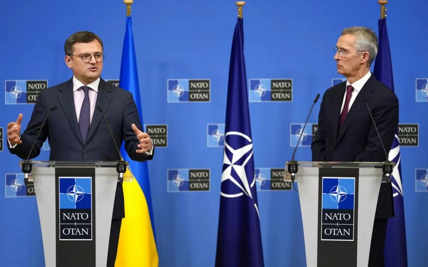 Ukrayna XİN başçısı NATO baş katibi ilə döyüş meydanındakı son durumu müzakirə edib 