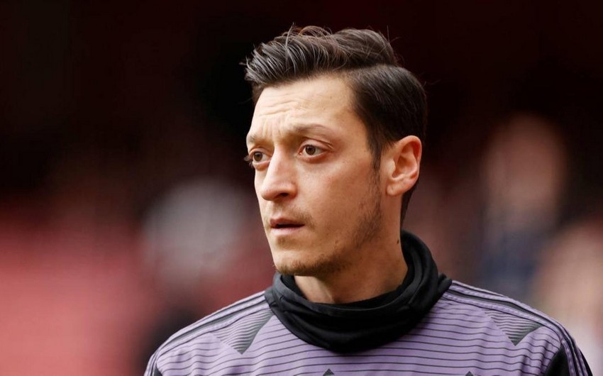 Mesut Özilin Fənərbağça ilə müqavilə imzalayacağı tarix açıqlandı