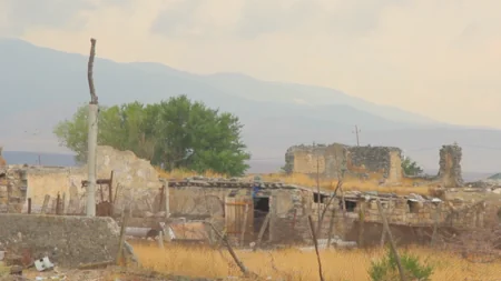 “Azərişıq” cəbhə xəttində yerləşən kəndin enerji sistemini yenidən qurdu