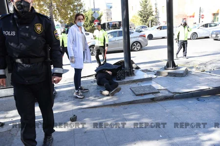 Bakıda iki avtomobilin toqquşması səkidə dayanan qadının ölümünə səbəb olub