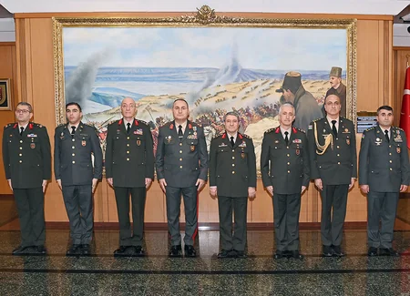 Azerbaijan's Combined Arms Army Commander visits Türkiye