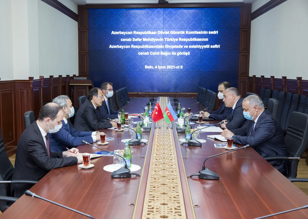 Azərbaycan və Türkiyə gömrük sahəsində əməkdaşlığı müzakirə edib