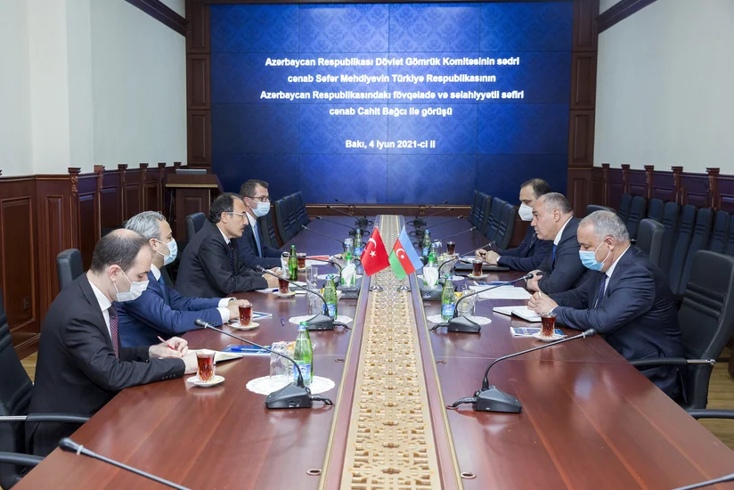 Azərbaycan və Türkiyə gömrük sahəsində əməkdaşlığı müzakirə edib