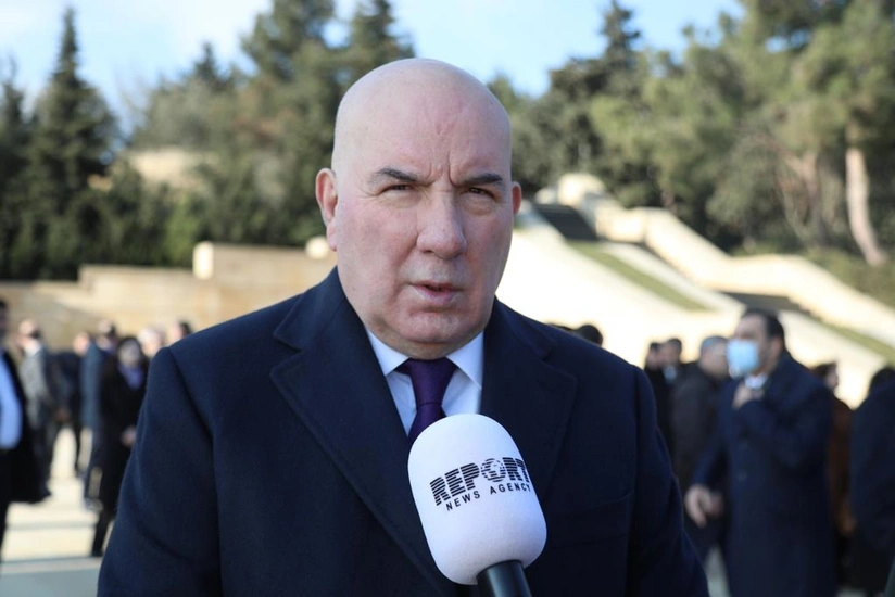 Elman Rüstəmov: “Neftin qiyməti manatın məzənnəsinə ciddi dəstəkdir”