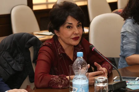 ​“Azərbaycanda qadın sahibkarlar” mövzusunda dinləmələr keçirilib