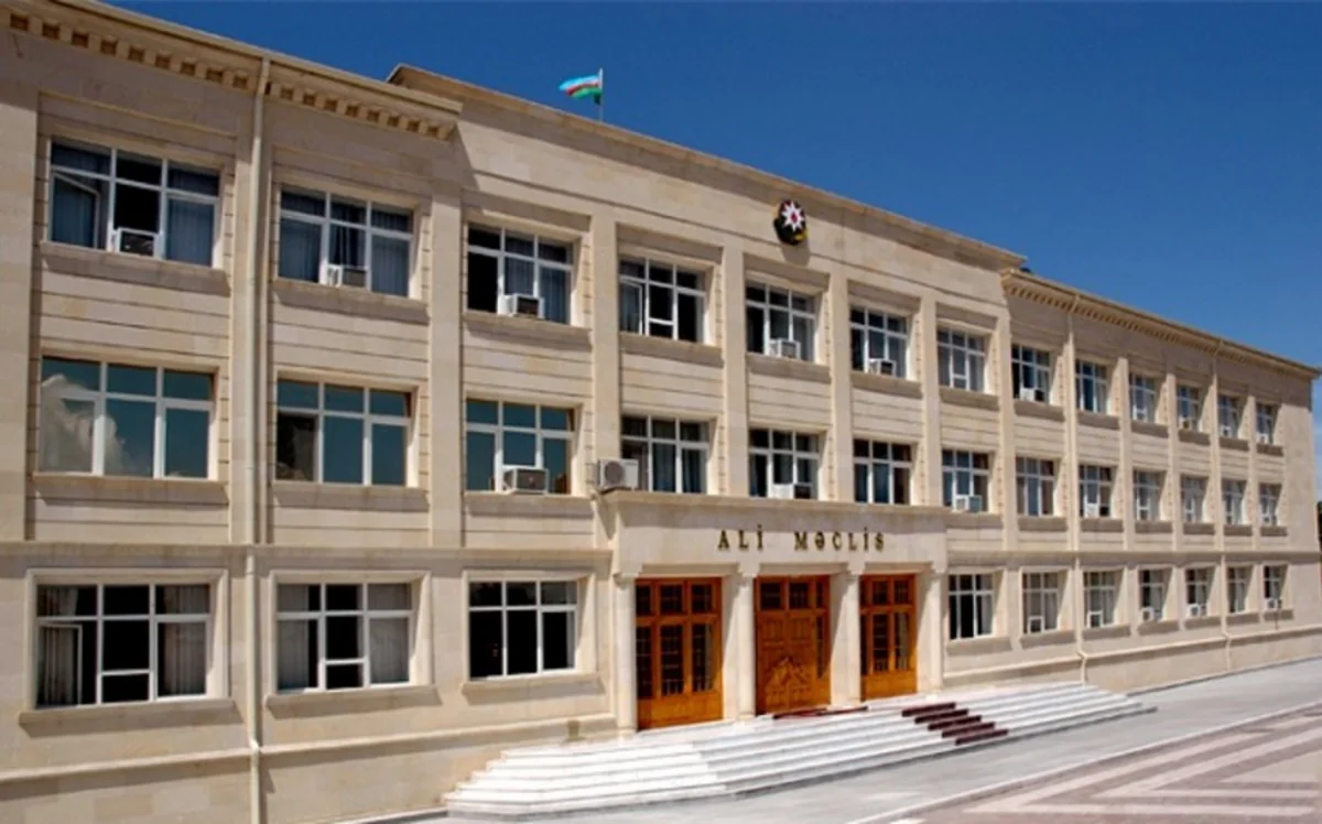 Naxçıvan Ali Məclisinə seçkilərdə qeydə alınan namizədlərin siyahısı açıqlanıb