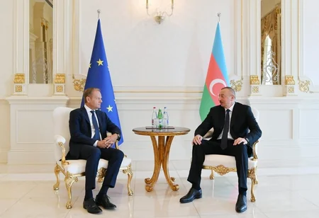 President Ilham Aliyev and President of European Council Donald Tusk held one-on-one meeting