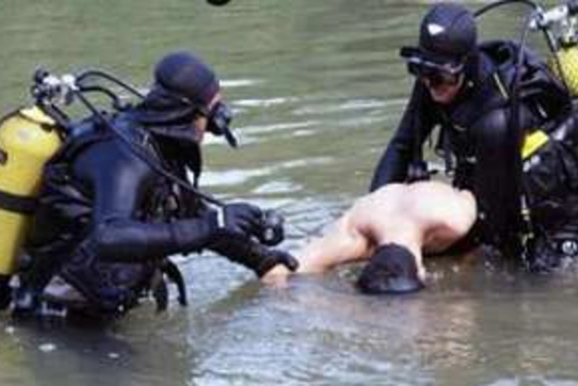 Şüvəlan çimərliyində batan gəncin meyti tapılıb