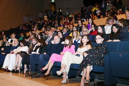 Heydər Əliyev Mərkəzində “Azərbaycana sevgi ilə” konsert proqramı təqdim olunub