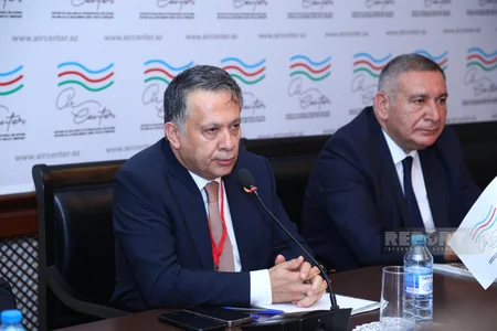 Meeting of Azerbaijani and Turkish journalists kicks off in Baku