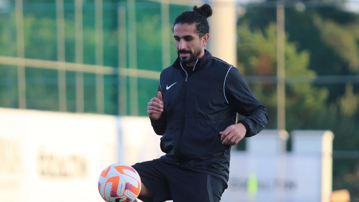 Neftçinin legioneri: Müasir futbol təkcə ayaqla oynanılmır