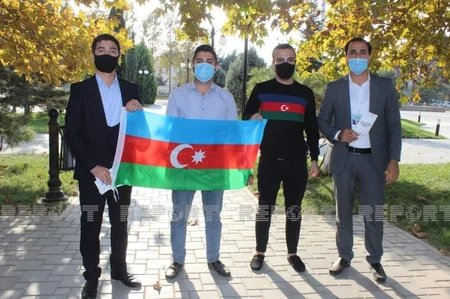 Biləsuvarda gənclər karantin rejimi ilə bağlı maarifləndirmə işləri aparıblar