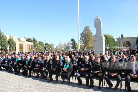 Zəfər Günü münasibətilə Qərb bölgəsinin bir çox rayonlarında təntənəli tədbirlər keçirilib