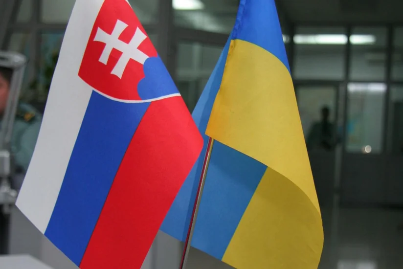 Slovakiya Ukraynaya 4,2 milyon avro məbləğində hərbi yardım edəcək