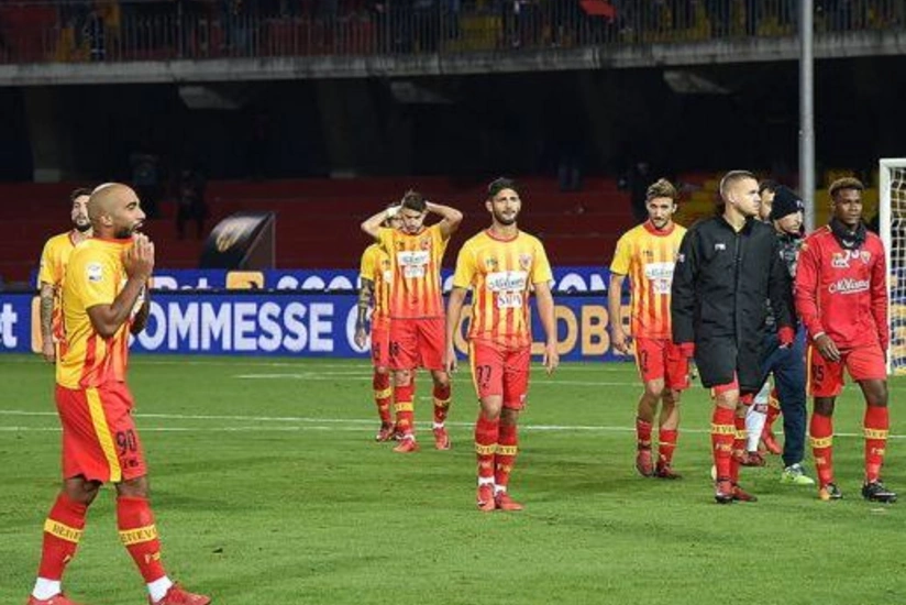 Qarabağın keçmiş hücumçusunun qol vurduğu oyunda Mançester Yunaytedə məxsus antirekord yenilənib - VİDEO