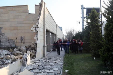 Bakıda otel sökülür - FOTO - YENİLƏNİB