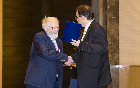 FİDE hakimləri mükafatlandırıb