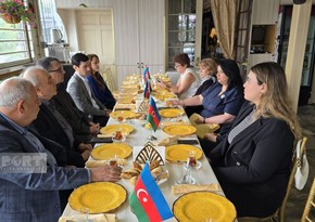 Azərbaycanın BMT-dəki daimi nümayəndəsi Milli Qurtuluş Günü münasibətilə Nyu-Yorkda diaspor üzvləri ilə görüşüb