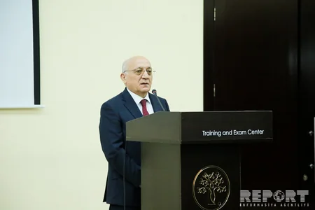 “Dini maarifləndirmə işinin təşkilində dini ədəbiyyatın yeri və rolu” adlı konfrans keçirilib