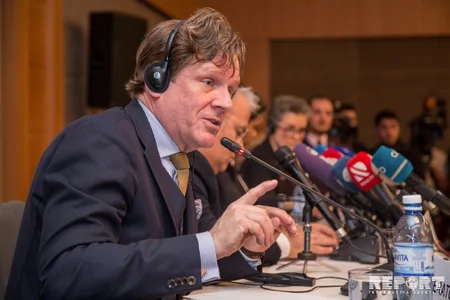 ATƏT PA: Beynəlxalq müşahidəçilər Azərbaycandakı seçkiləri maneəsiz müşahidə edə biliblər