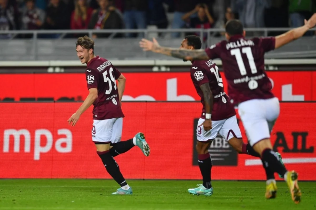 A Seriyası: Milan Torinoya uduzub